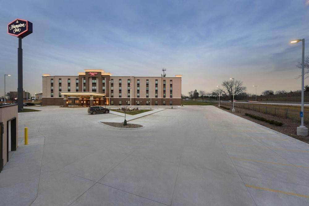 Hampton Inn Lincoln Airport, Ne Exterior photo